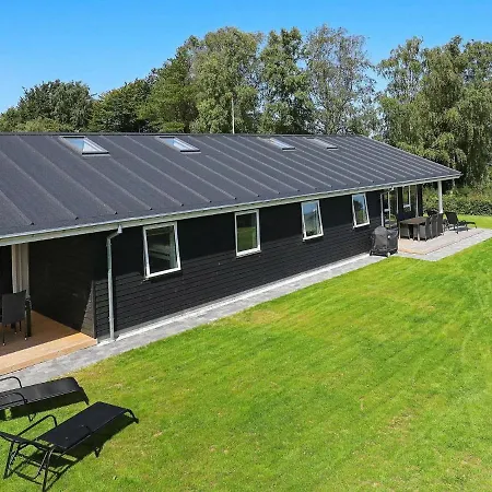 Prázdninový dům 16 Person Holiday In Alling Bro Rygård Strand