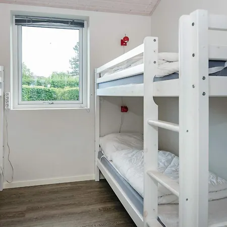 16 Person Holiday In Alling Bro بيت للعطل